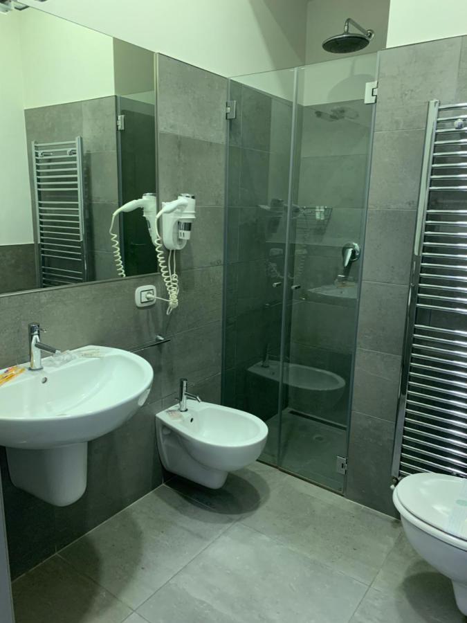 Palazzo 41 Rental Rooms 산 피에트로 베노티코 외부 사진